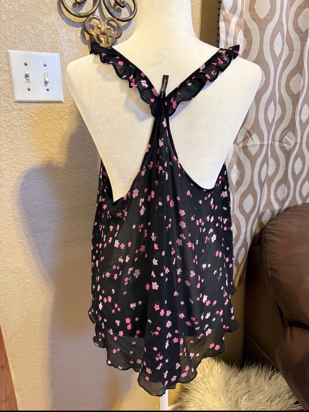 Victoria's Secret Sexy Little things chiffon floral babydoll camisole - Picture 4 of 8